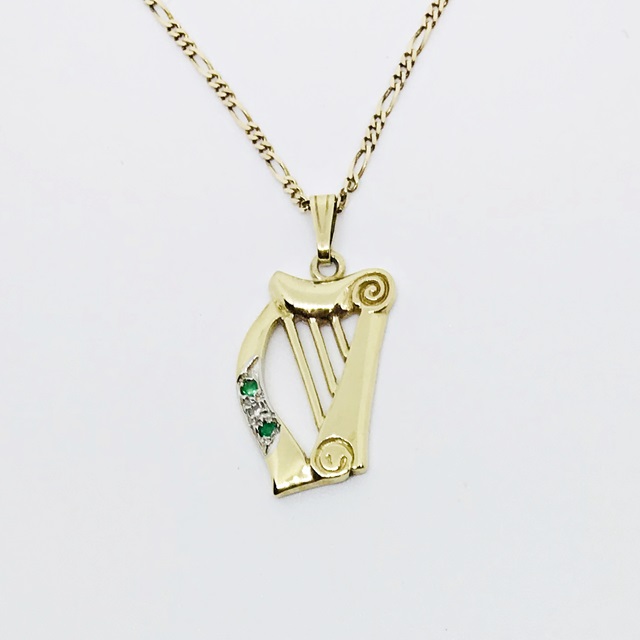 Paparazzi Necklace ~ Kiss Me, Im Irish - Gold – Paparazzi Jewelry | Online  Store | DebsJewelryShop.com